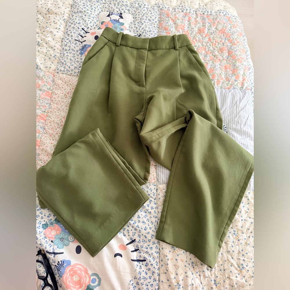 Abercrombie curve love pants